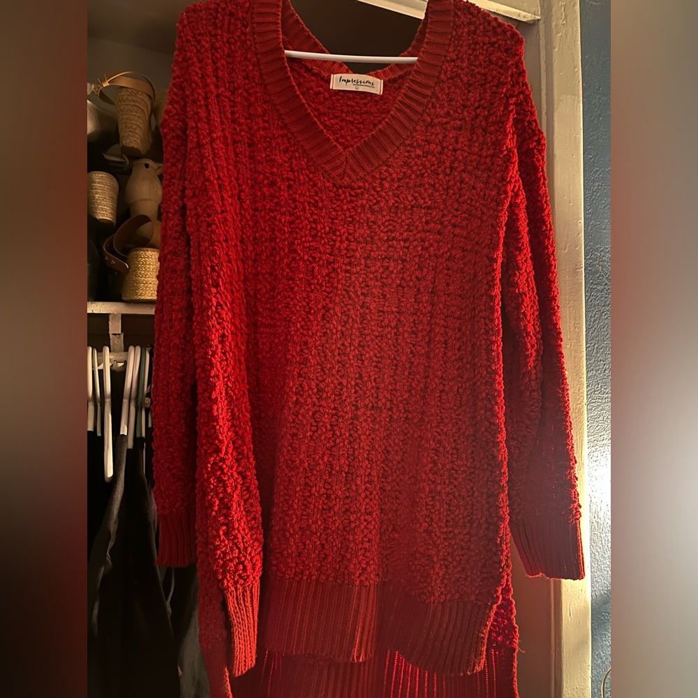 ✨V-Neck Sweater✨